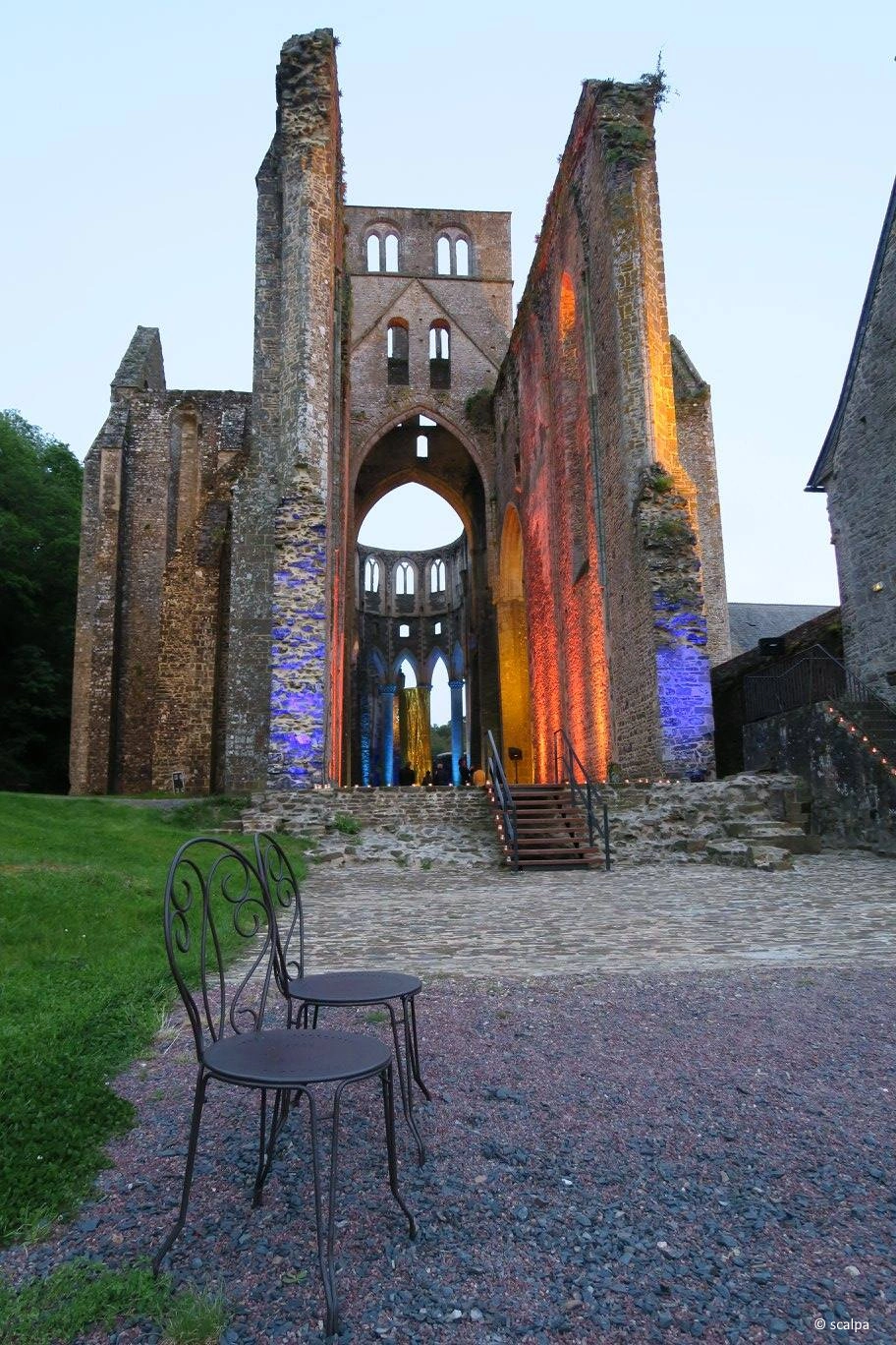 Pierres en lumières à l’abbaye d’Hambye